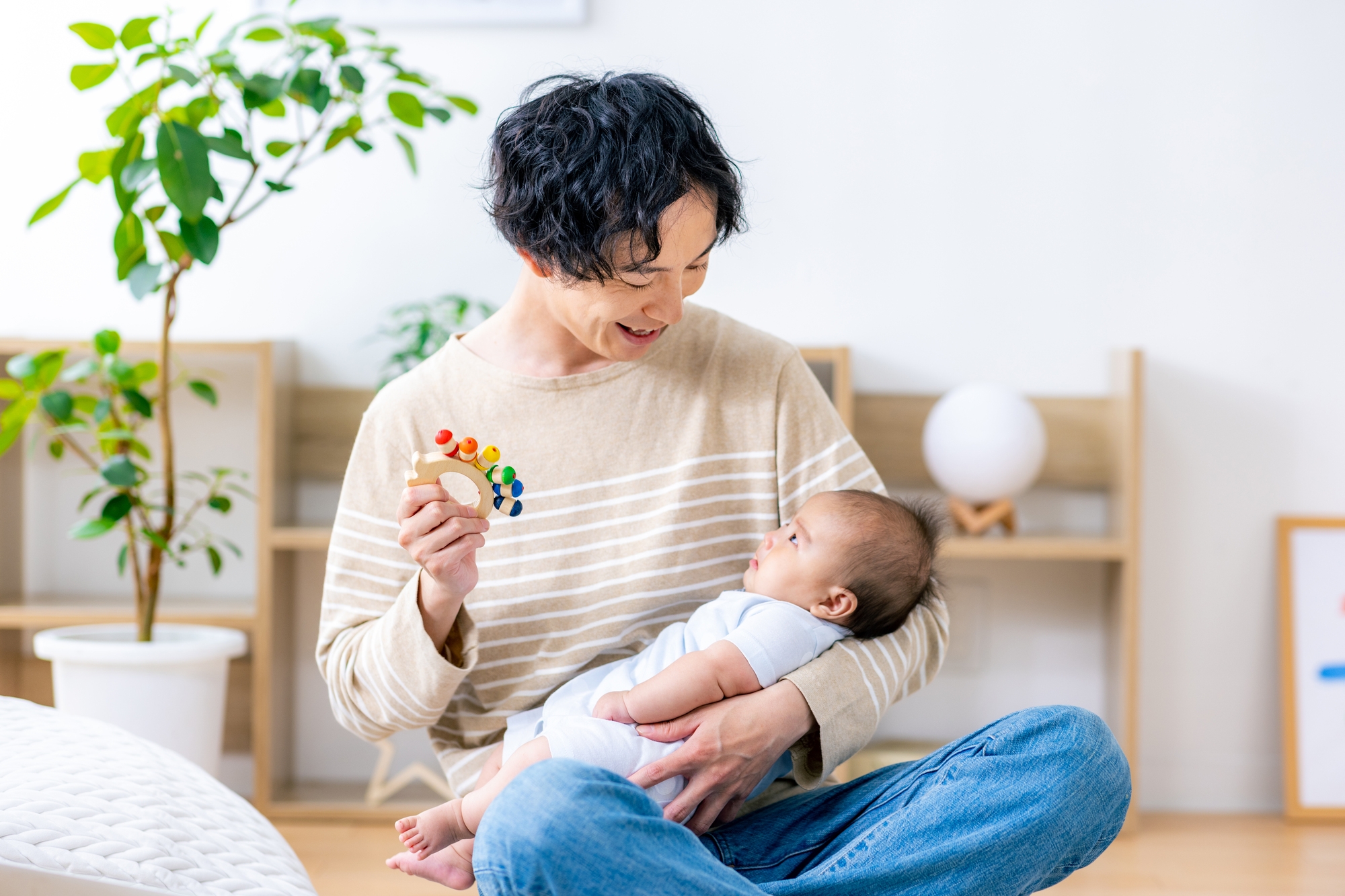 マイページ 【10月1日に2段階目が施行】改正育児・介護休業法のポイント解説 －産後パパ育休制度の創設・育休の分割取得が可能な措置の義務化